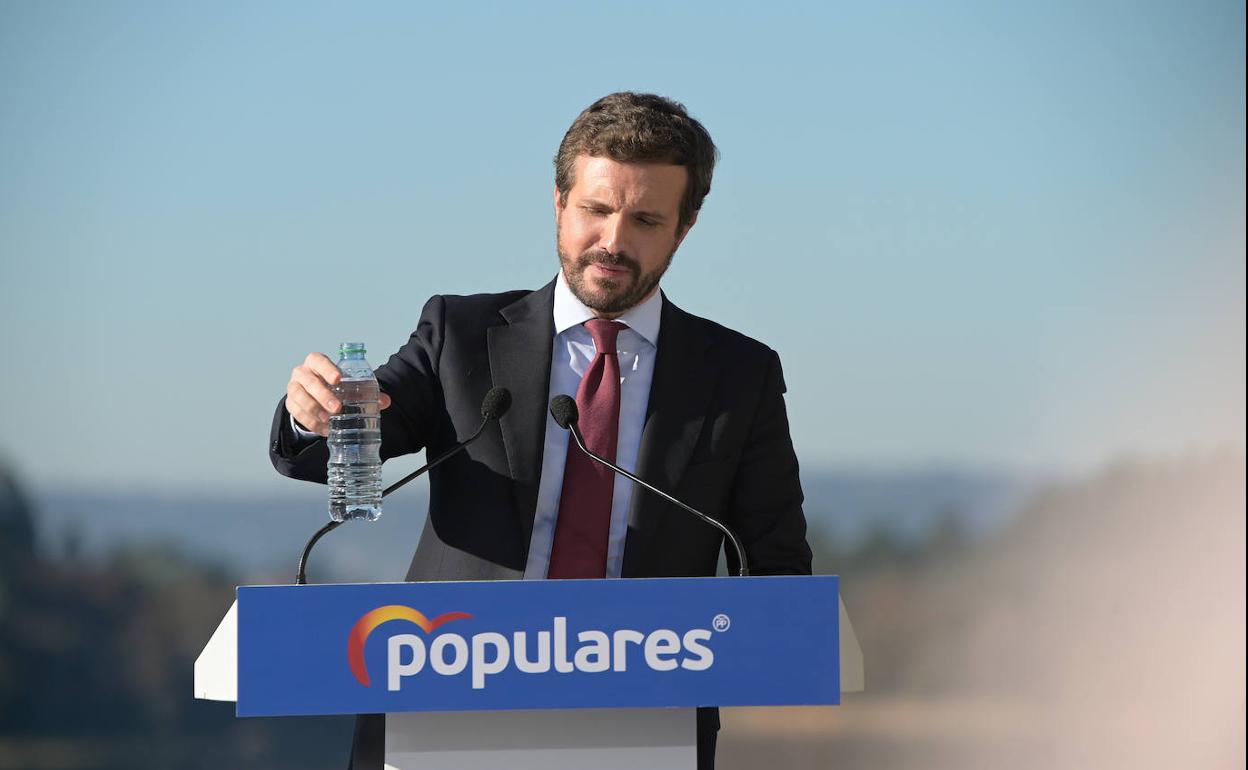 El presidente del PP, Pablo Casado, en La Coruña este viernes.