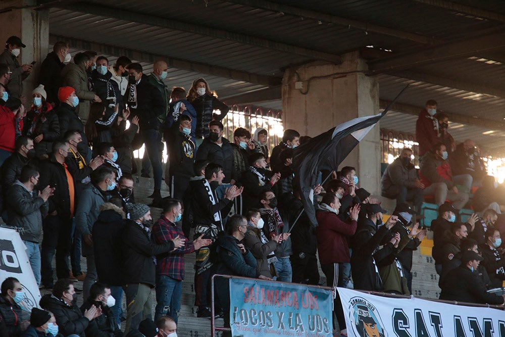 El Salamanca UDS cae con el Pontevedra y pasará las Navidades en puesto de descenso a Tercera RFEF (1-2)