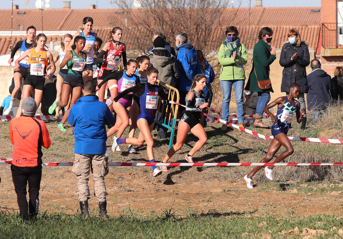 La palentina Carla Gallardo se impone en categoría sub-23 mientras que Laura Luengo es la primera española en la general