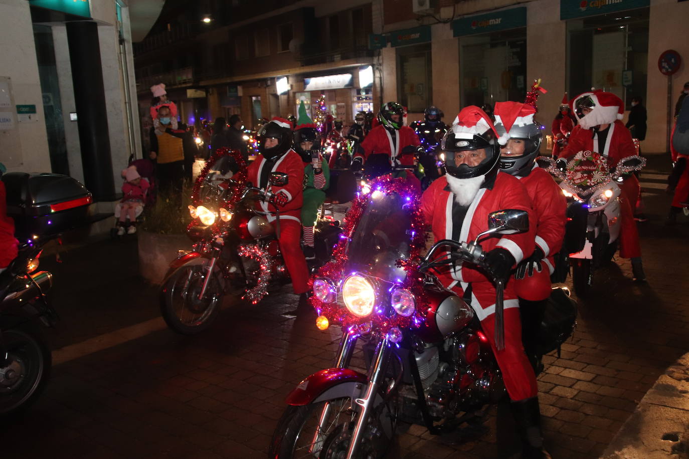 Actos con motivo de la llegada de Papá Noel a Cuéllar.