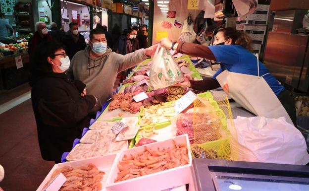 Valladolid vive una Nochebuena descafeinada y con pocas compras de última hora