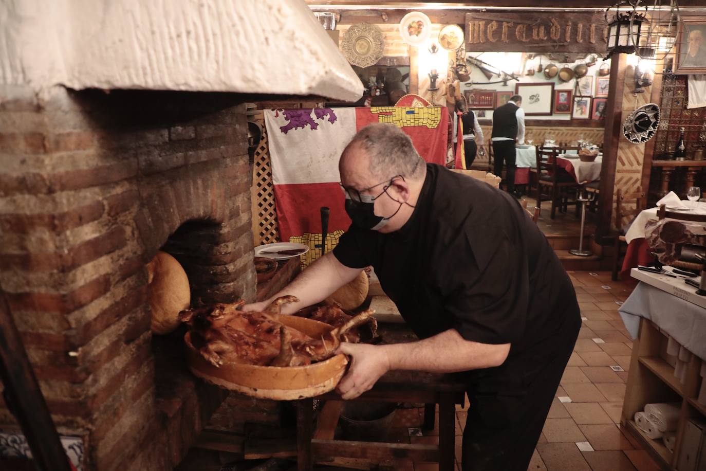 Algunos vallisoletanos han apostado por encargar la comida para el día de Navidad. 