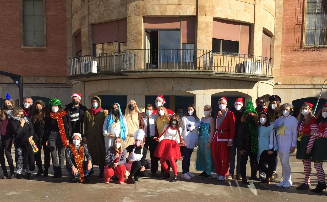 Festival navideño en Maristas. 