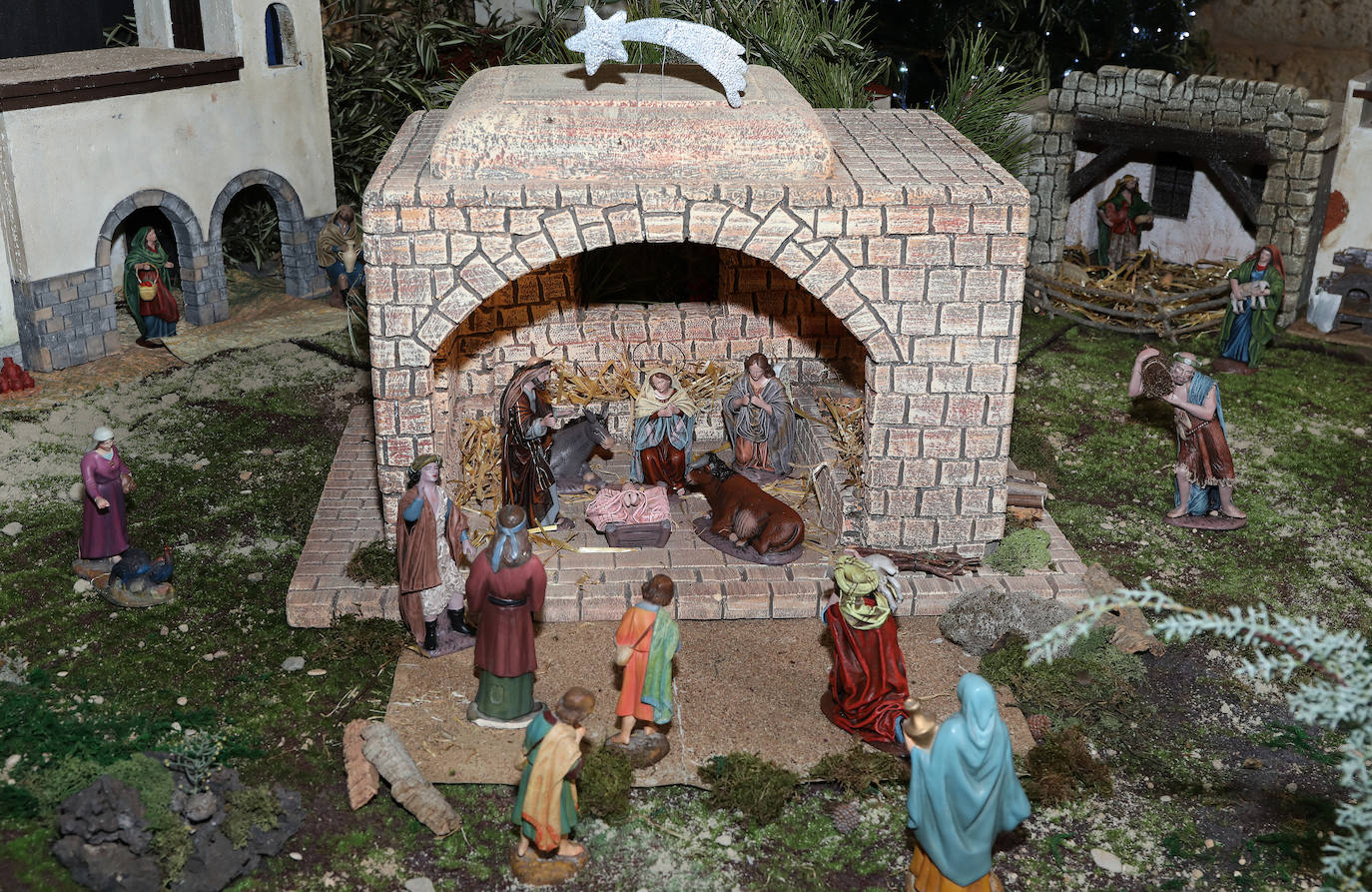 Fotos: Montaje en la capilla de la Soledad