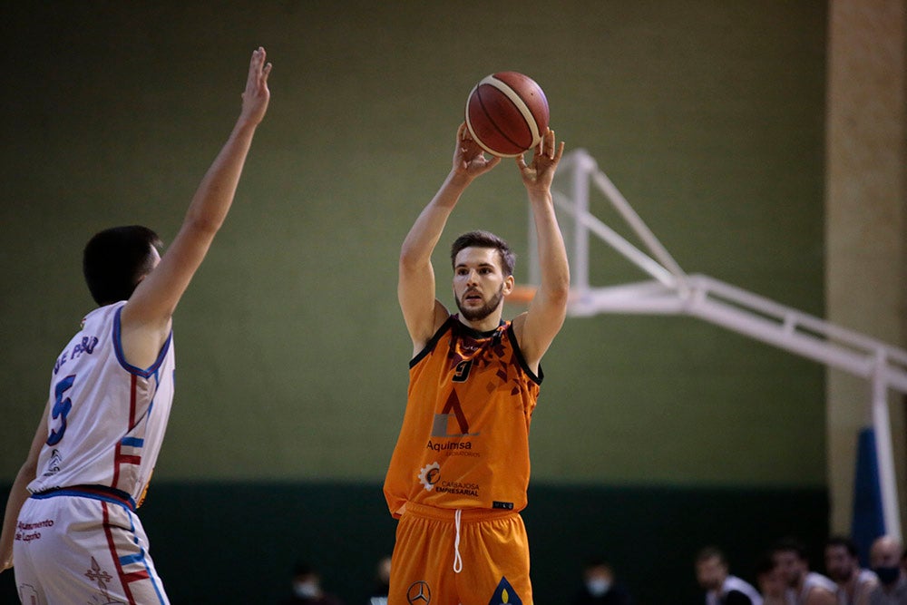 El colista Aquimisa vuelve a tirar otro partido que tenía 'ganado' en el ultimo cuarto (74-77)