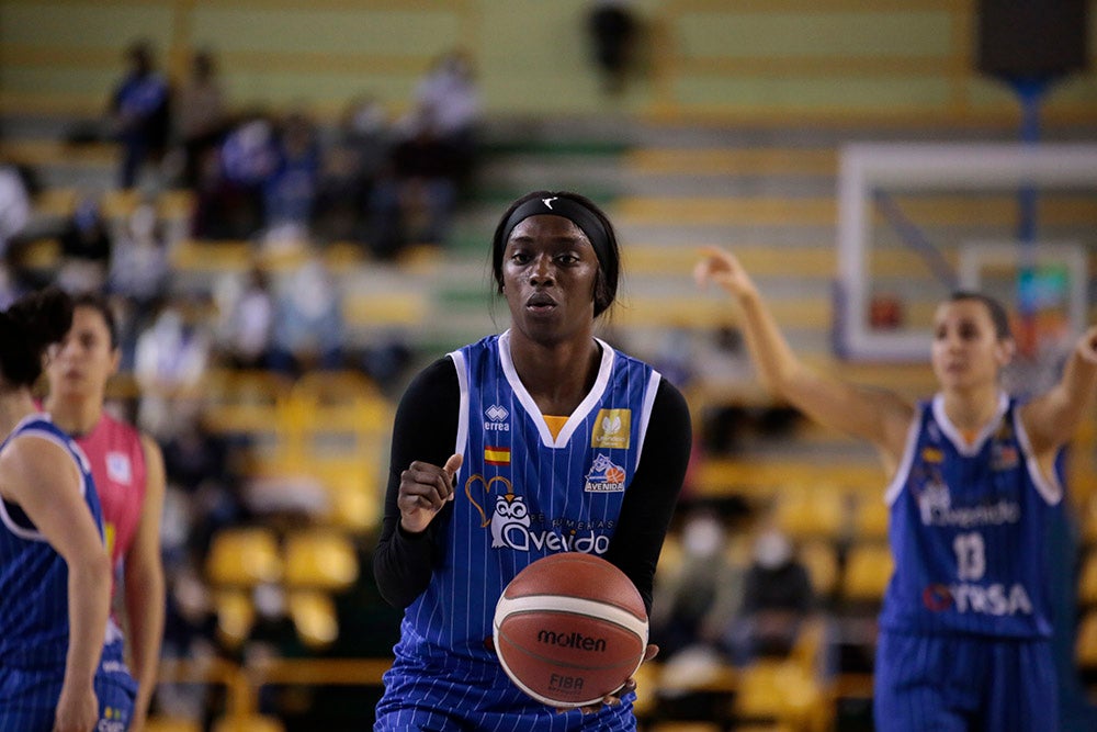 El CB Avenida se va líder en solitario al 2022 (85-62)