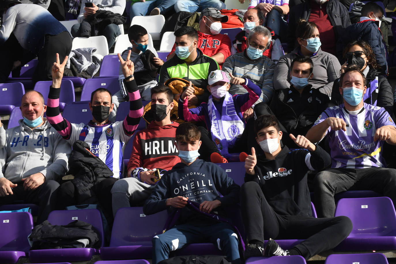 Fotos: Búscate en la grada del Real Valladolid-Leganés (1/4)