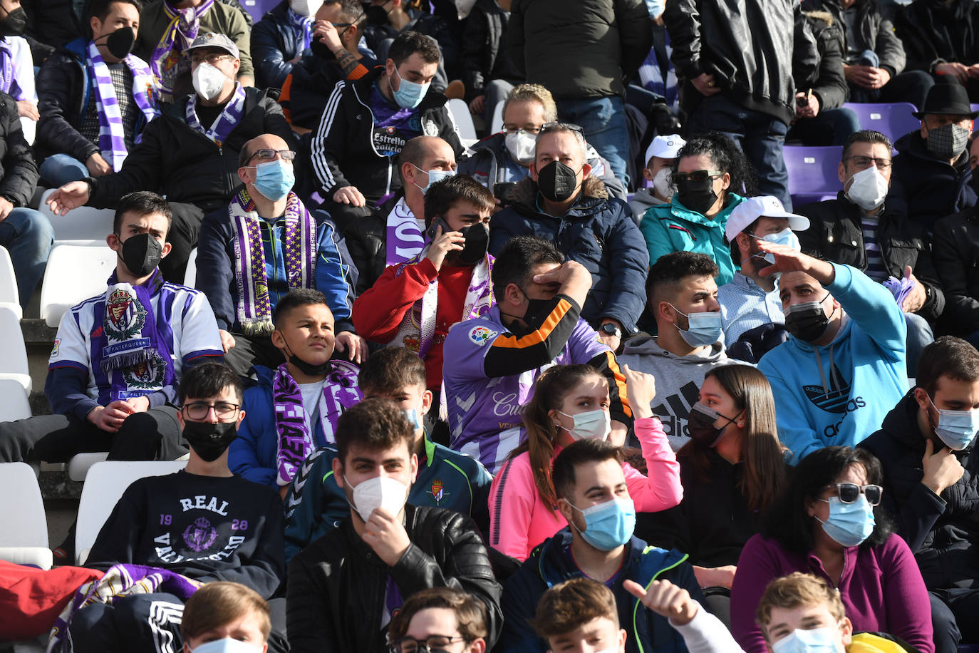Fotos: Búscate en la grada del Real Valladolid-Leganés (1/4)