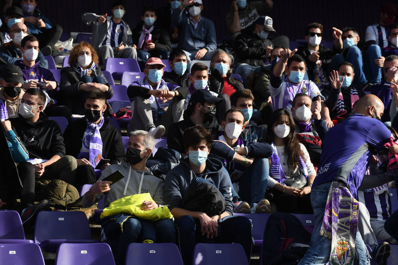 Fotos: Búscate en la grada del Real Valladolid-Leganés (4/4)