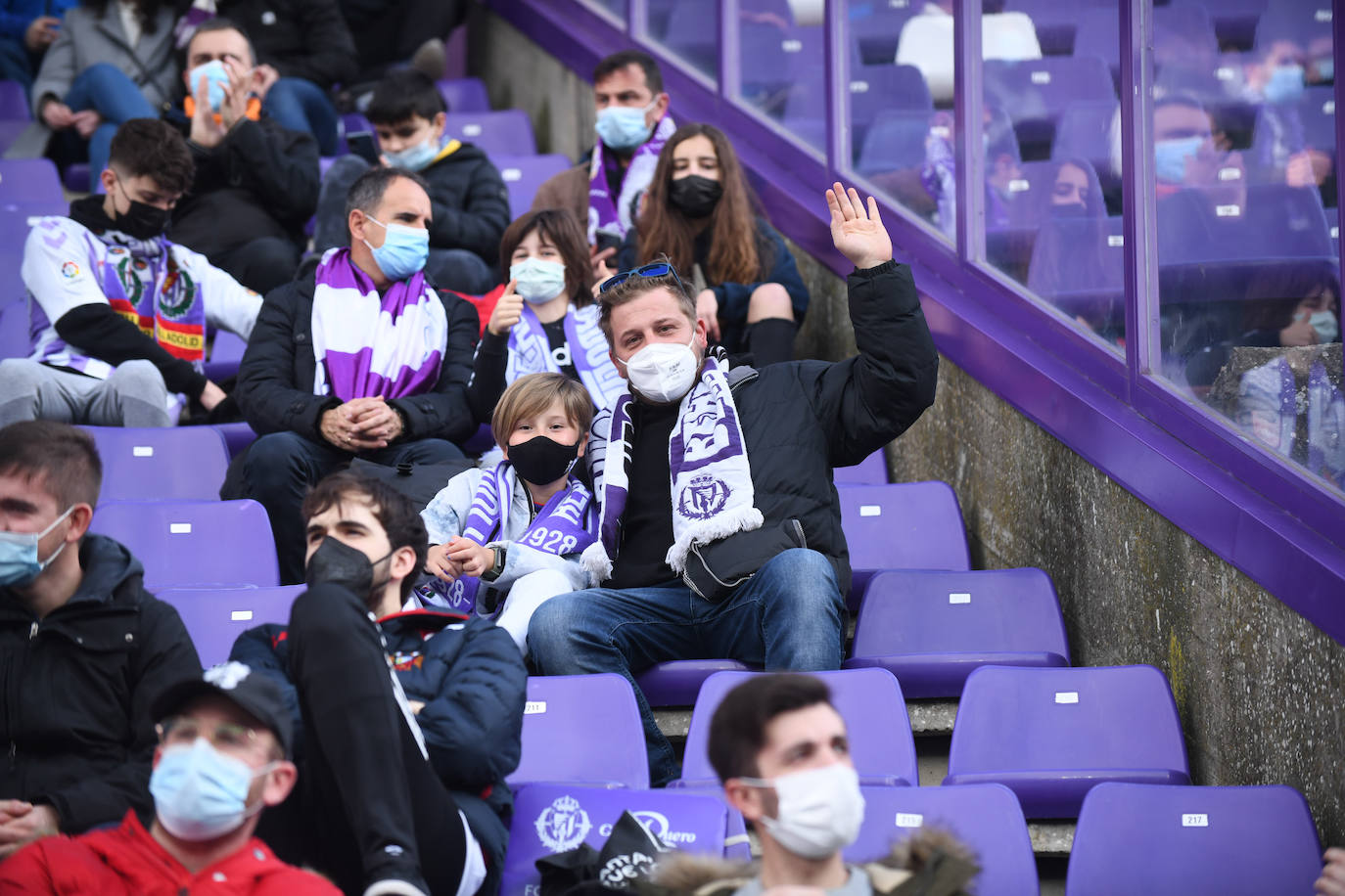 Fotos: Búscate en la grada del Real Valladolid-Leganés (2/4)