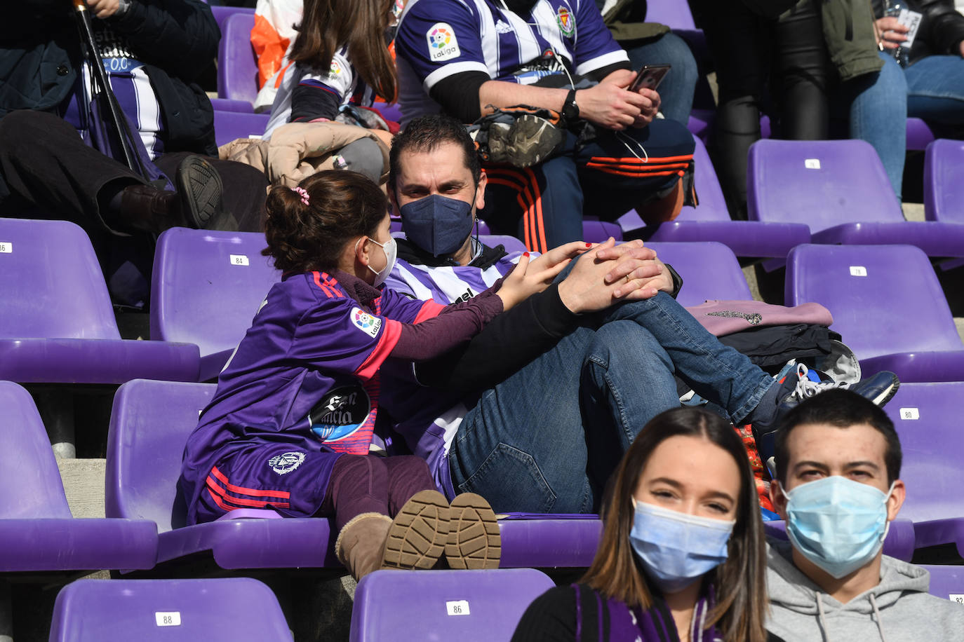Fotos: Búscate en la grada del Real Valladolid-Leganés (2/4)