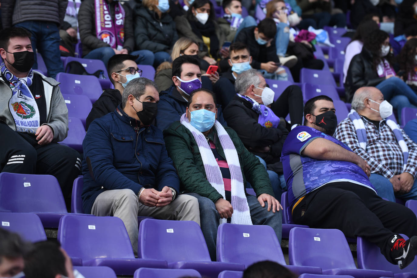 Fotos: Búscate en la grada del Real Valladolid-Leganés (2/4)