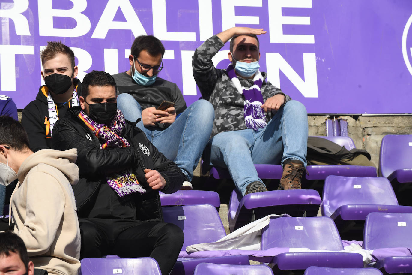 Fotos: Búscate en la grada del Real Valladolid-Leganés (3/4)