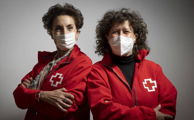 Belén Medina y Carmen Martín, voluntarias de Cruz Roja Valladolid. 