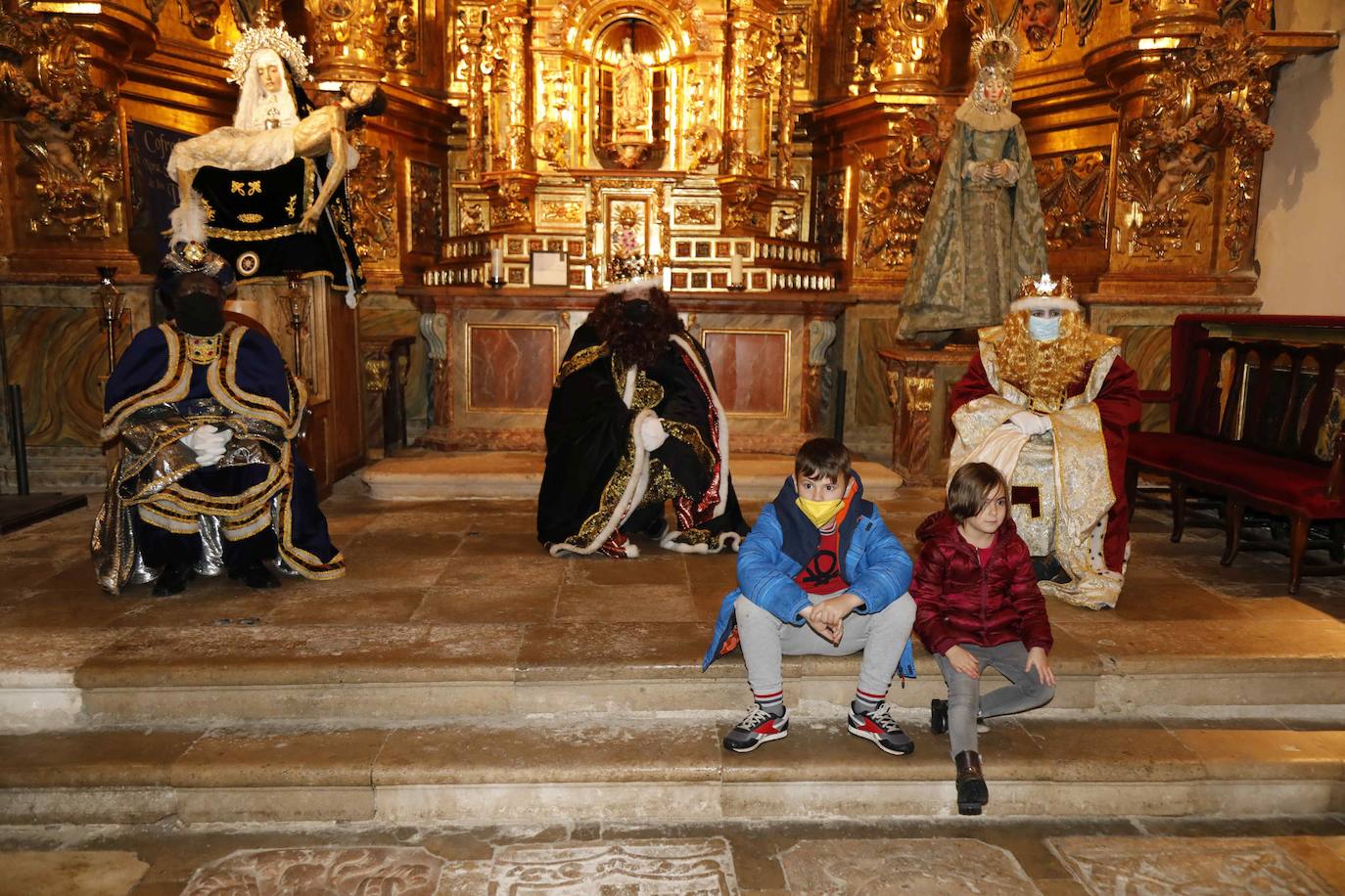 Los Reyes reciben las cartas de los niñosde la comarca de Peñafiel.