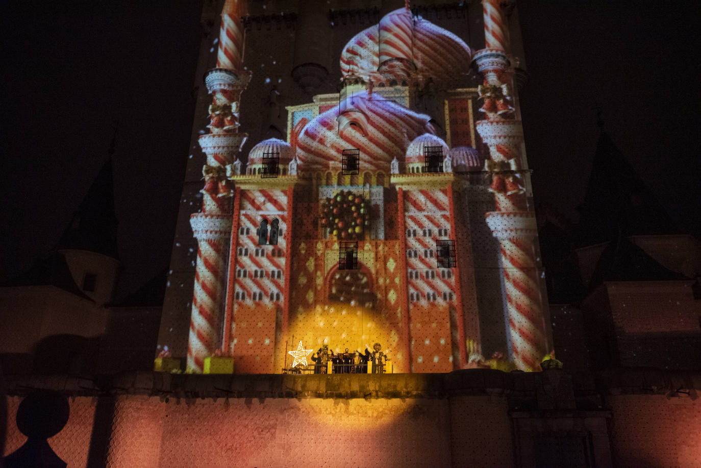 Los Reyes Magos, a su paso por Segovia.