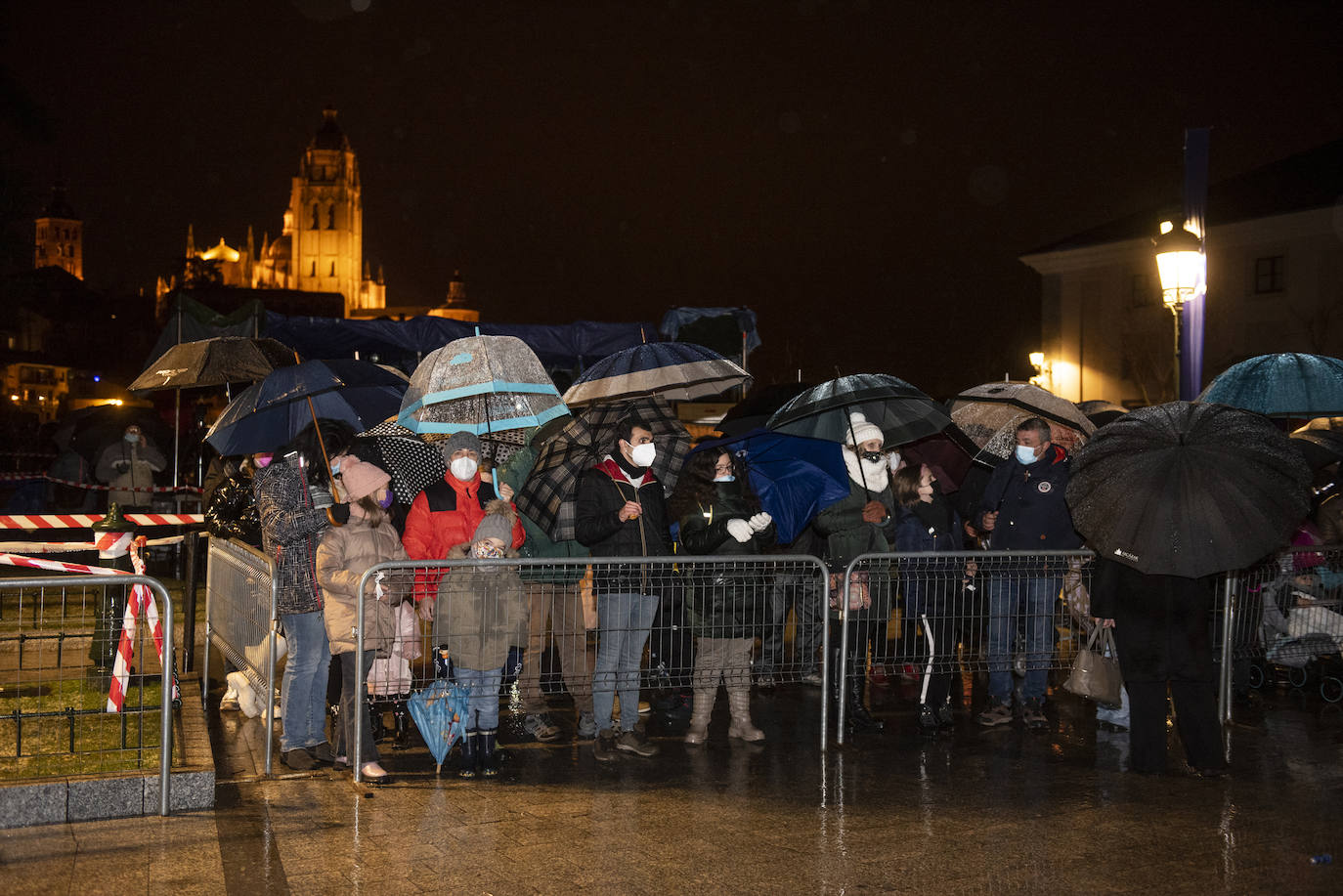 Los Reyes Magos, a su paso por Segovia.