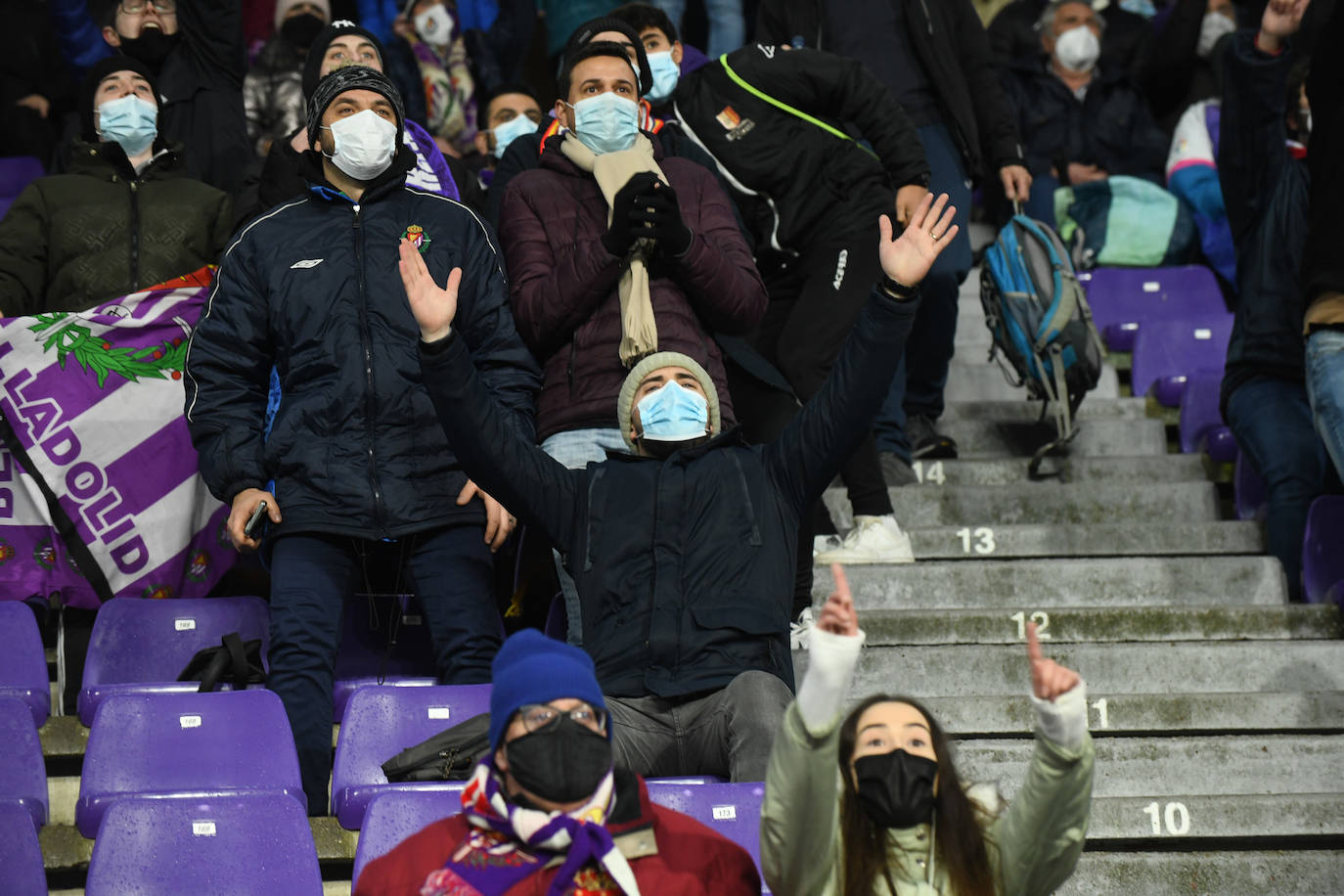 Fotos: Búscate en la grada en el Real Valladolid-Betis