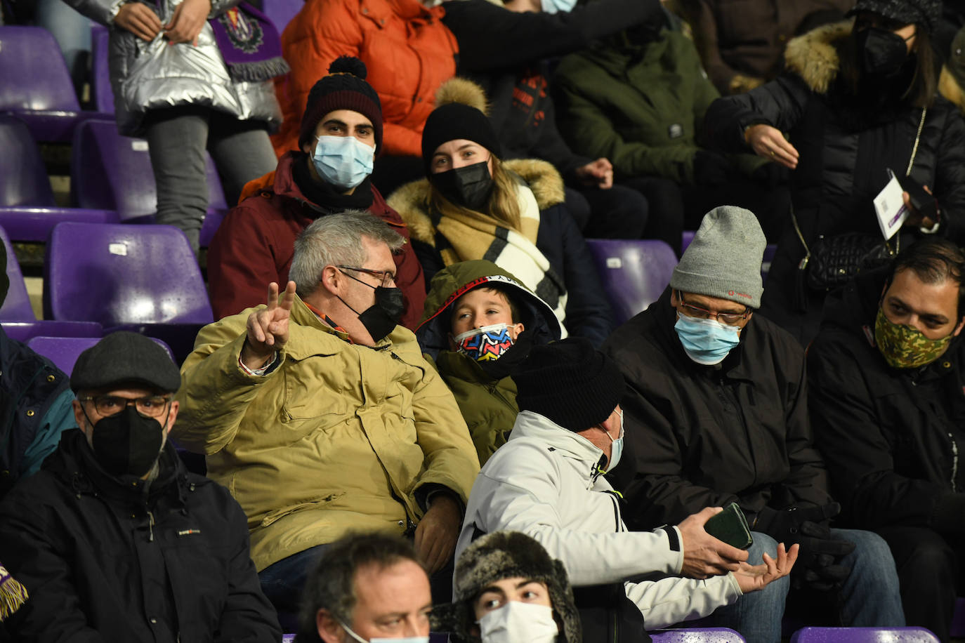 Fotos: Búscate en la grada en el Real Valladolid-Betis