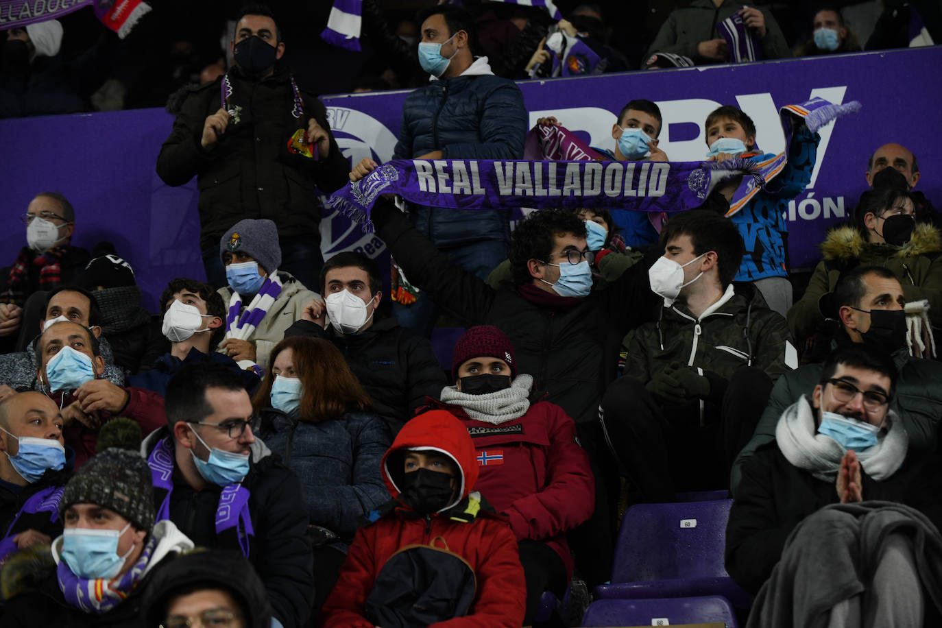 Fotos: Búscate en la grada en el Real Valladolid-Betis