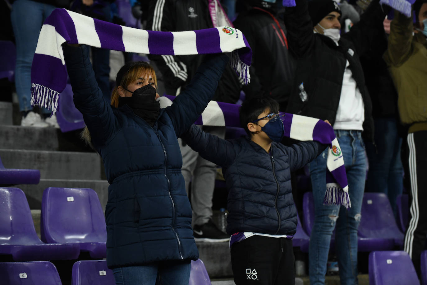 Fotos: Búscate en la grada en el Real Valladolid-Betis