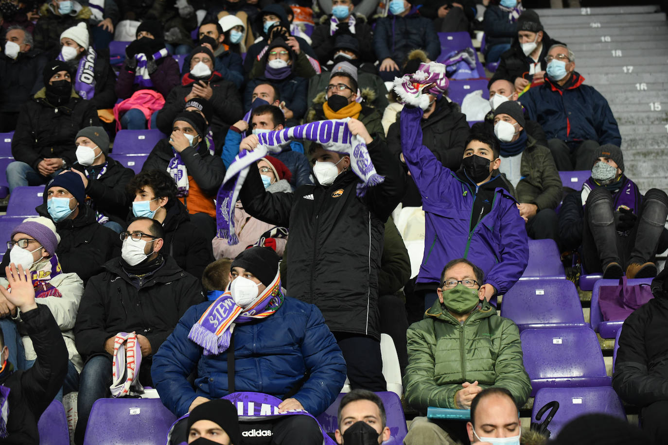 Fotos: Búscate en la grada en el Real Valladolid-Betis