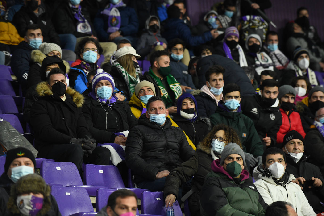 Fotos: Búscate en la grada en el Real Valladolid-Betis