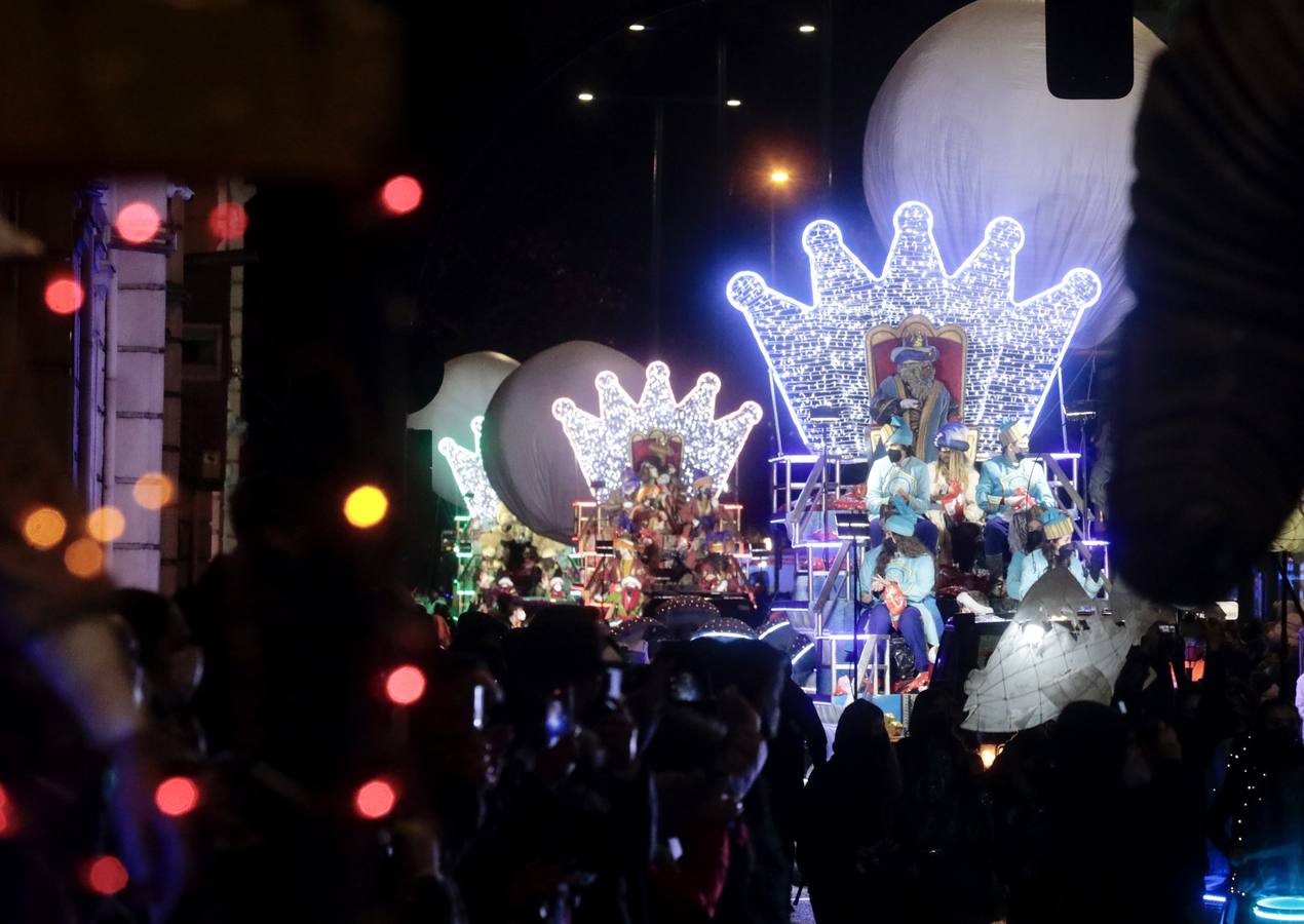 Fotos: Cabalgata de los Reyes Magos en Valladolid (1/2)