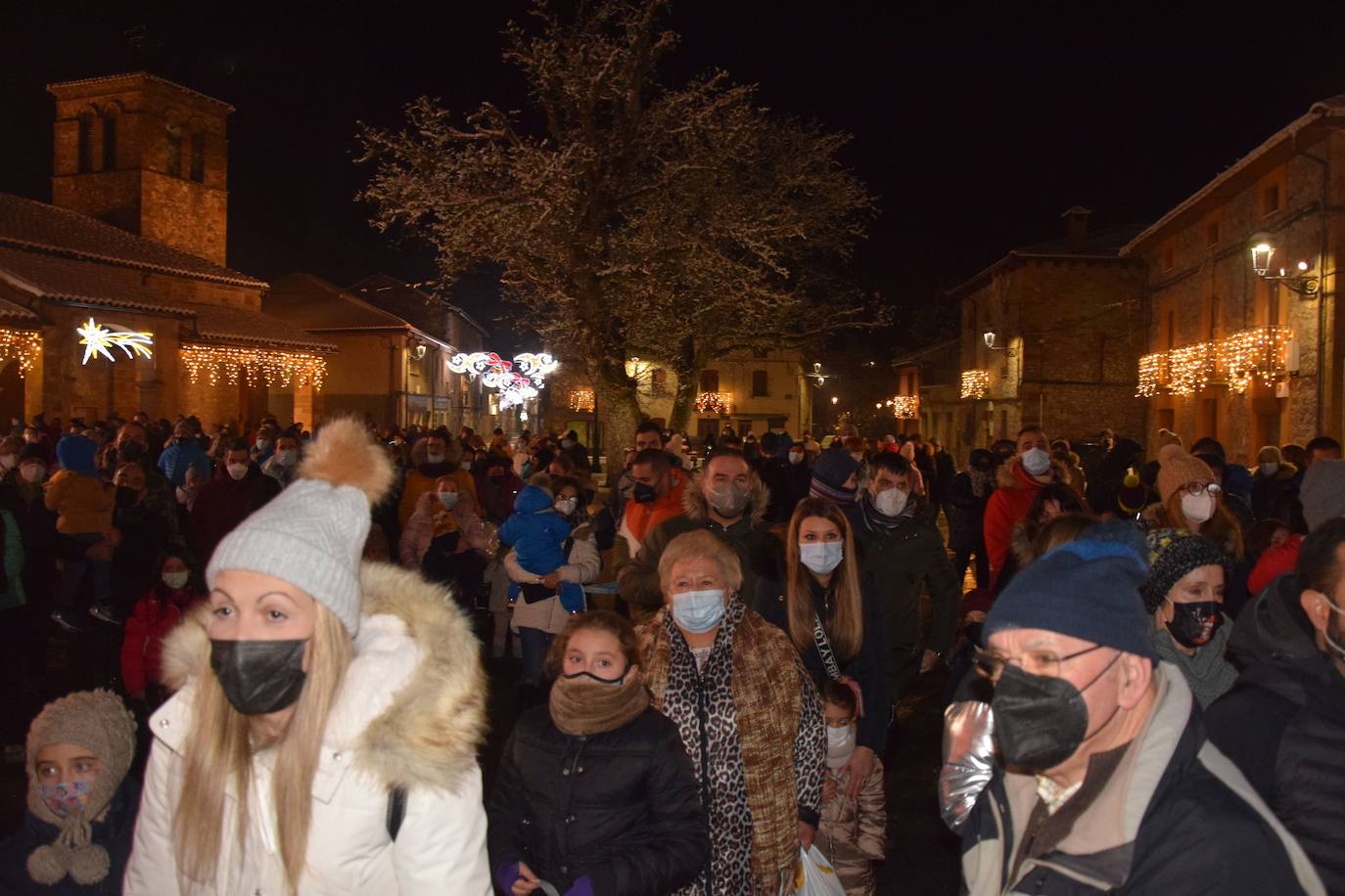 Fotos: Recepción de los Reyes Magos en Velilla