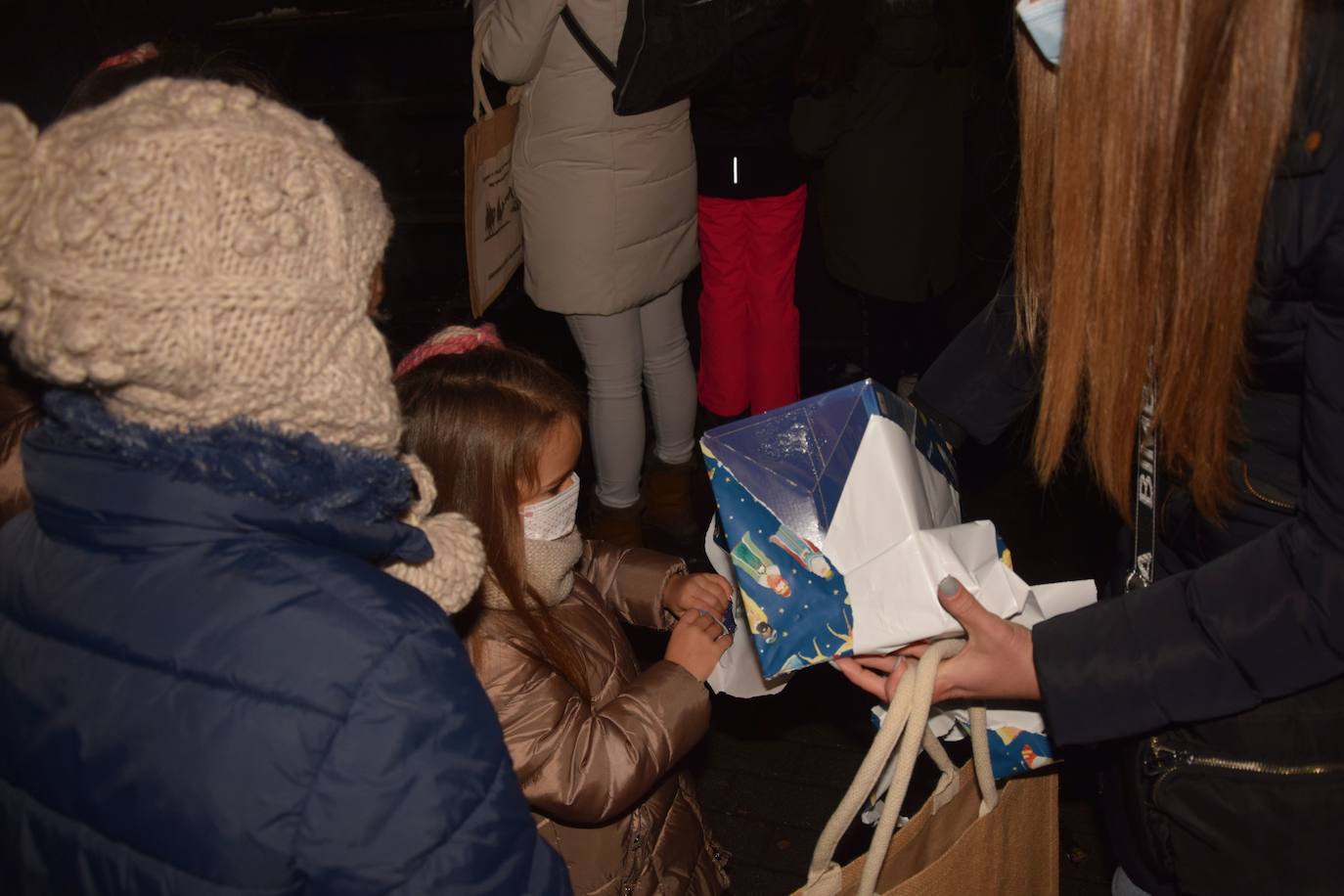 Fotos: Recepción de los Reyes Magos en Velilla