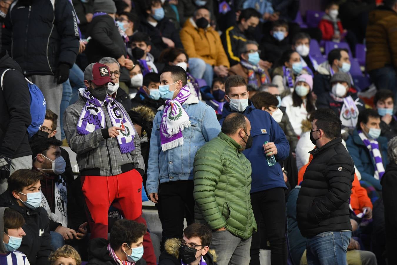 Fotos: Búscate en la grada de Zorrilla (2/4)