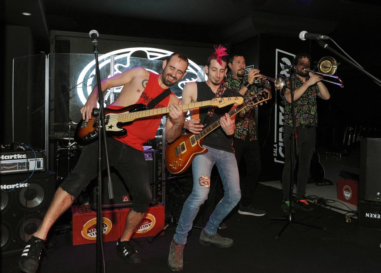 Fotos: Concierto de 6eiSKAfes en la Sala Cientocero de Valladolid