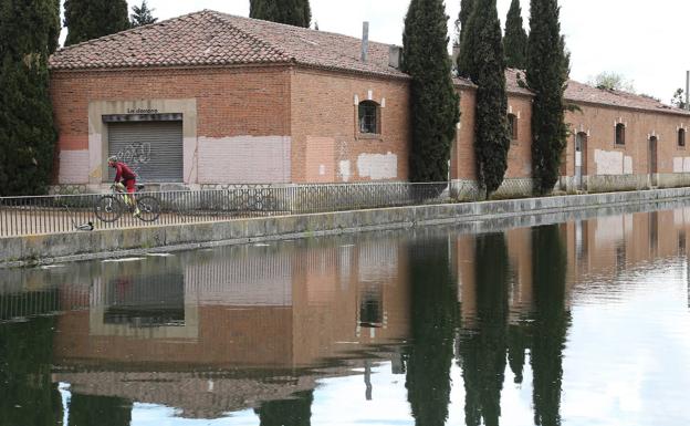 Almacén de la Dársena del Canal en Palencia.