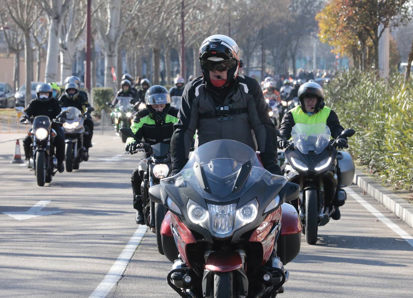 Fotos: Marcha de Pingüinos por Valladolid, entre Vallsur y La Rubia (2/2)