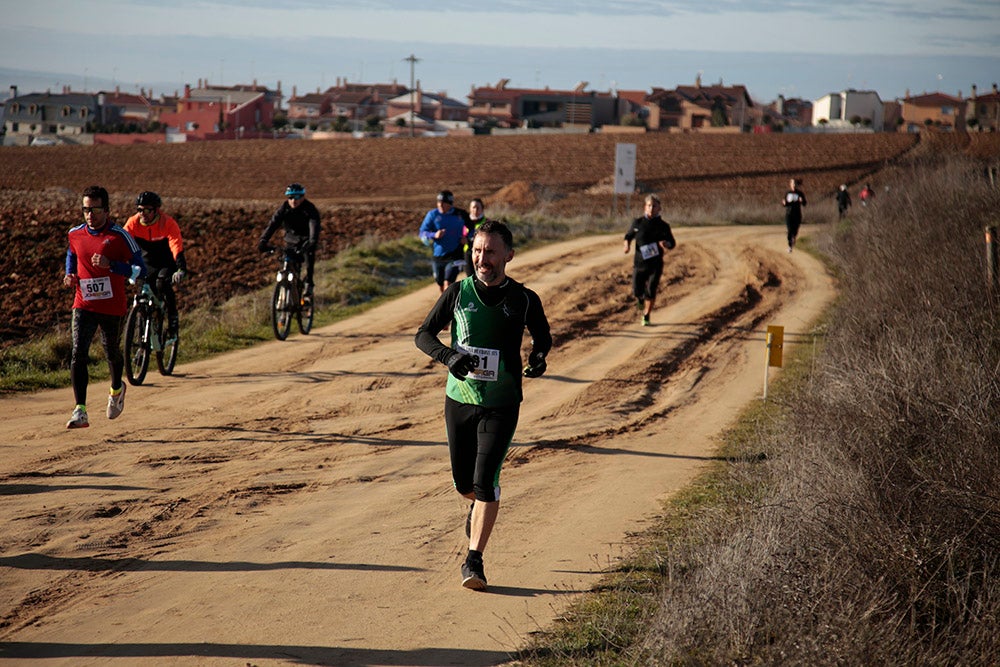 Manuel Vicente Tejedor sentencia su segunda Liga de Cross de Cabrerizos. En féminas Verónica Sánchez gana y ya lo tiene en la mano