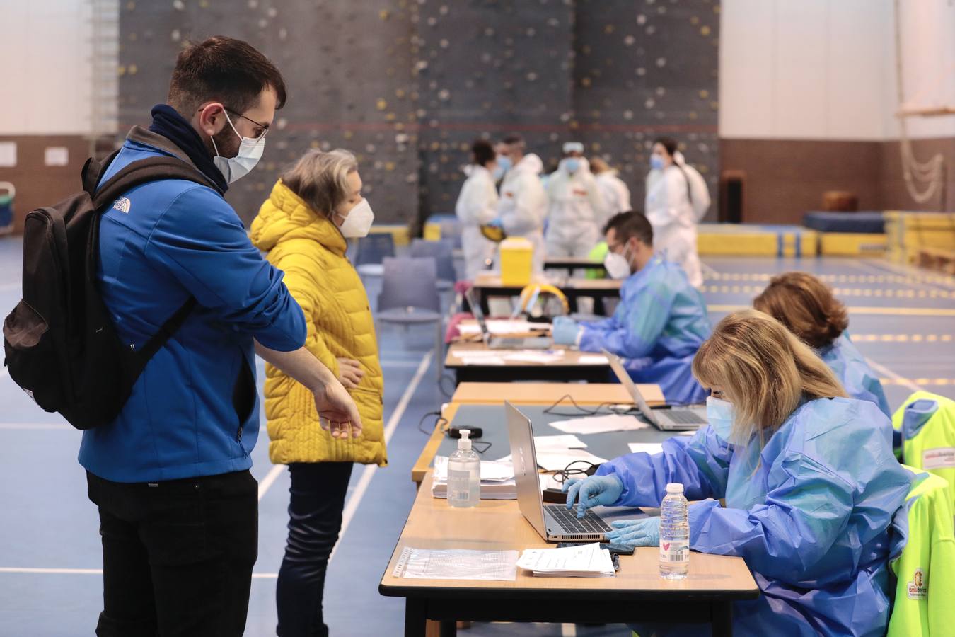 Fotos: Test rápidos de antígenos en la Universidad de Valladolid