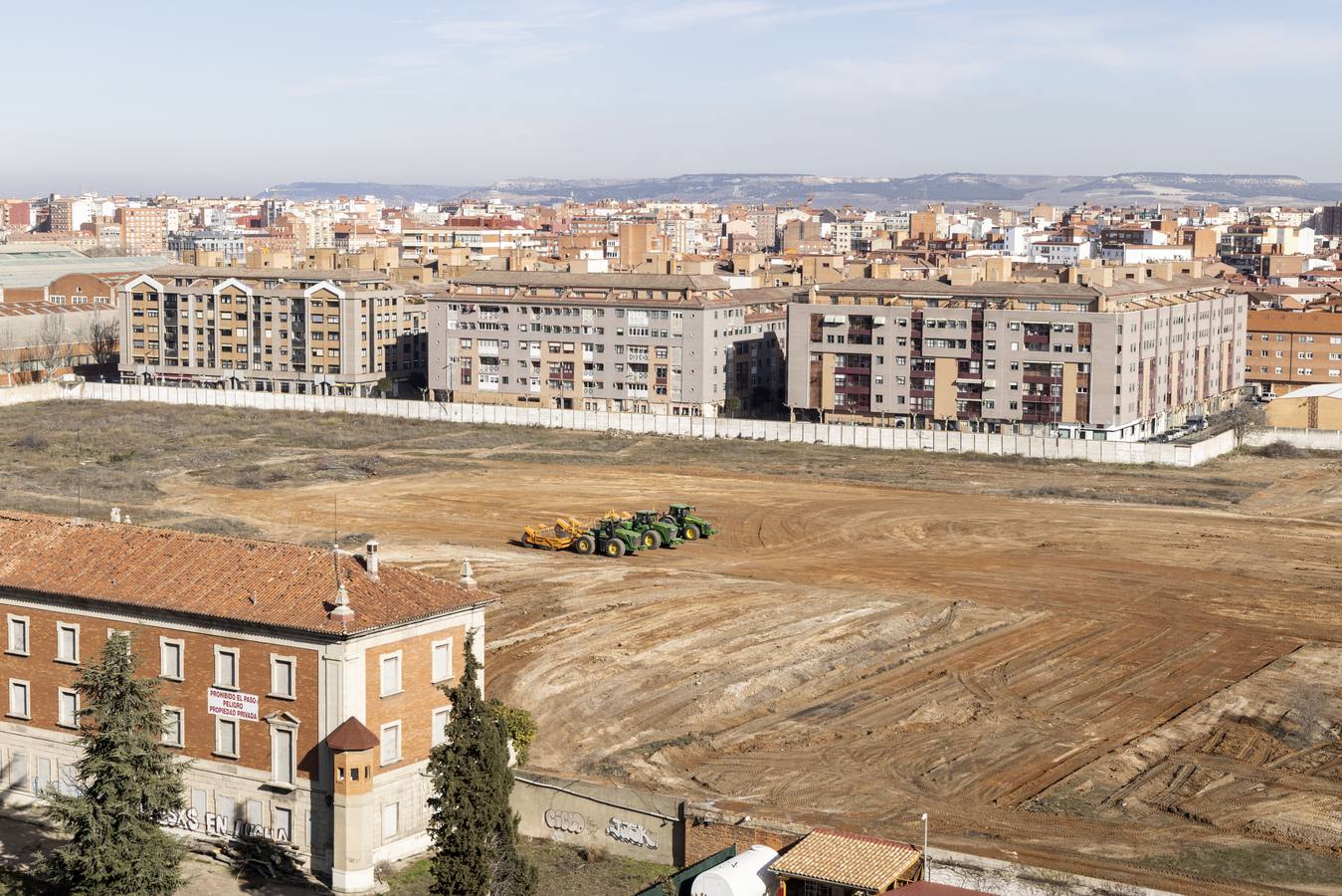 Fotos: Trabajos de urbanización en los terrenos de los cuarteles de Farnesio de Valladolid