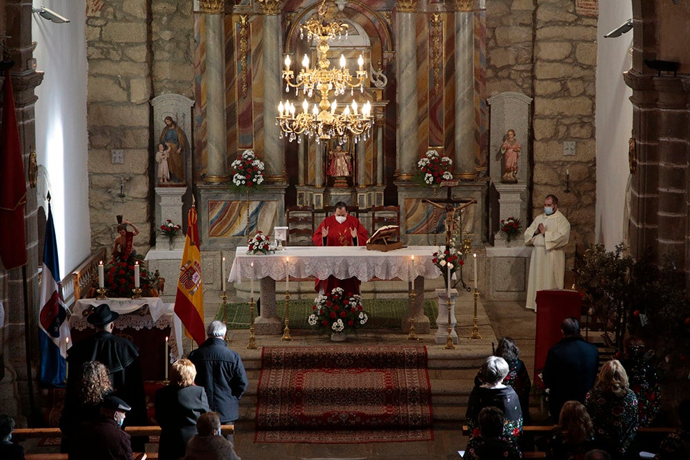 Fiesta patronal de San Sebastián en Sorihuela con procesión, misa y baile