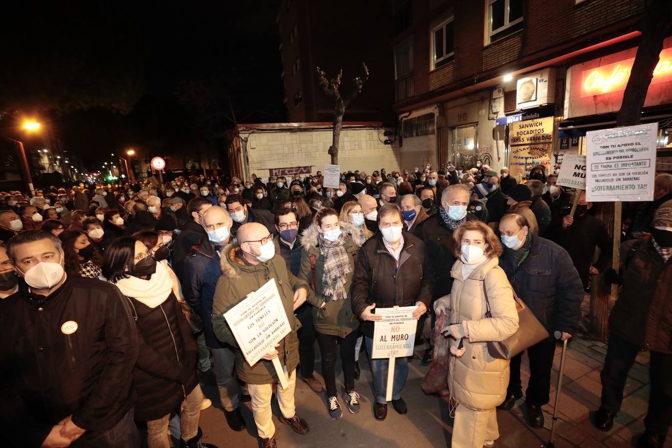 Concentración por el soterramiento en Valladolid