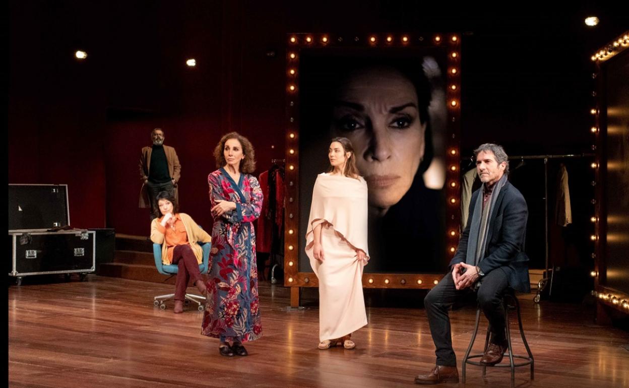 Imagen de la obra «Eva contra Eva»