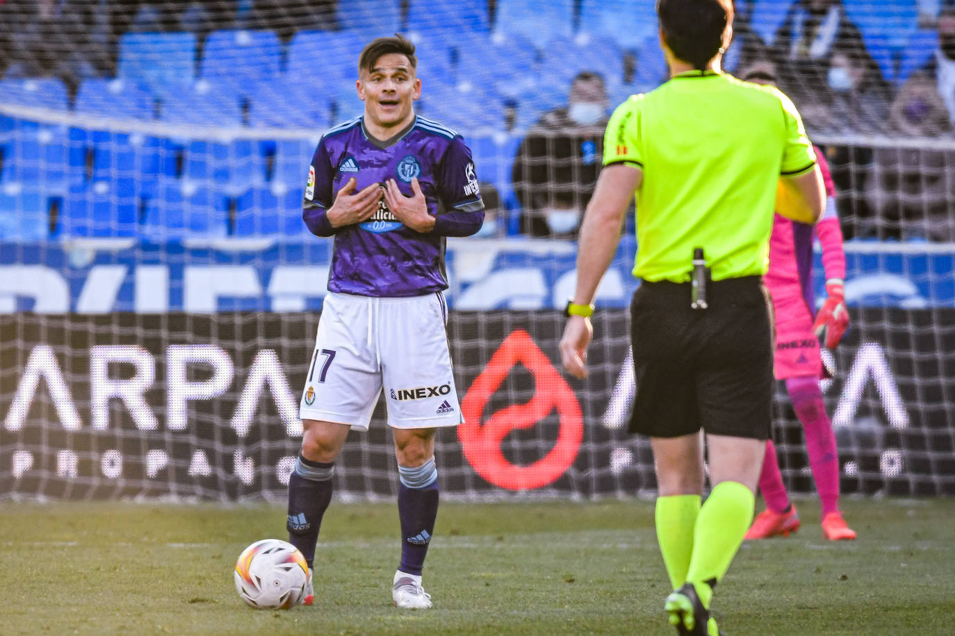 Partido entre el Real Zaragoza y el Real Valladolid, en La Romareda. 