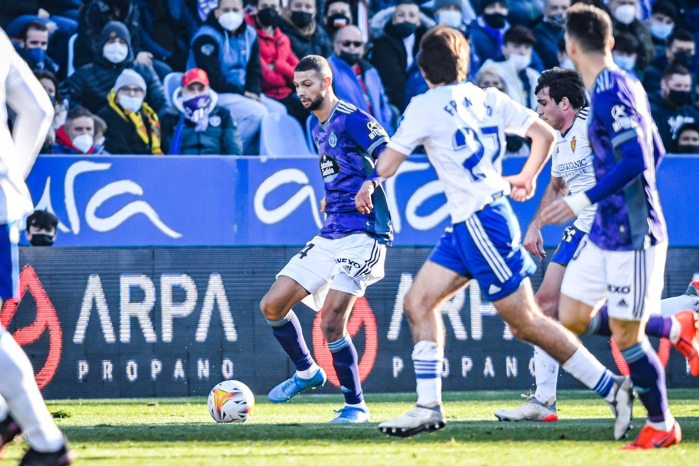 Partido entre el Real Zaragoza y el Real Valladolid, en La Romareda. 