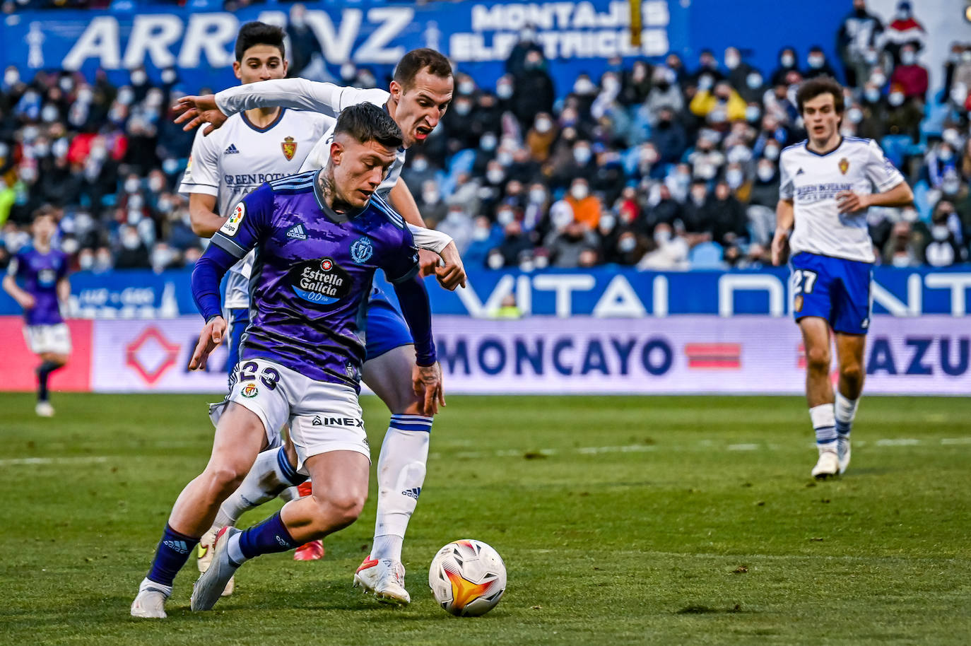 Partido entre el Real Zaragoza y el Real Valladolid, en La Romareda. 