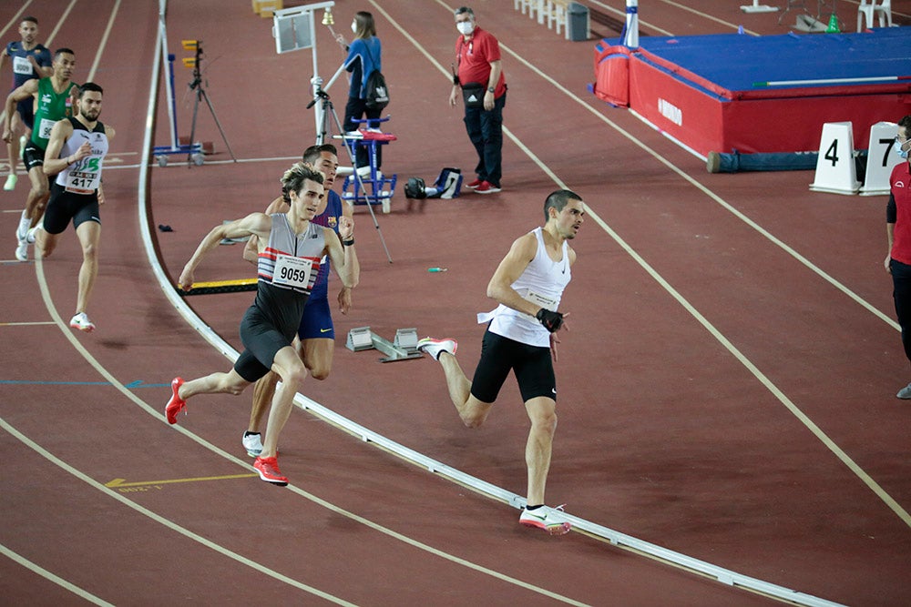 Bruno Hortelano, ilustres integrantes del 4x400, junto al salmantino Álvaro de Arriba, los grandes protagonistas de la tarde de atletismo en la Carlos Gil Pérez