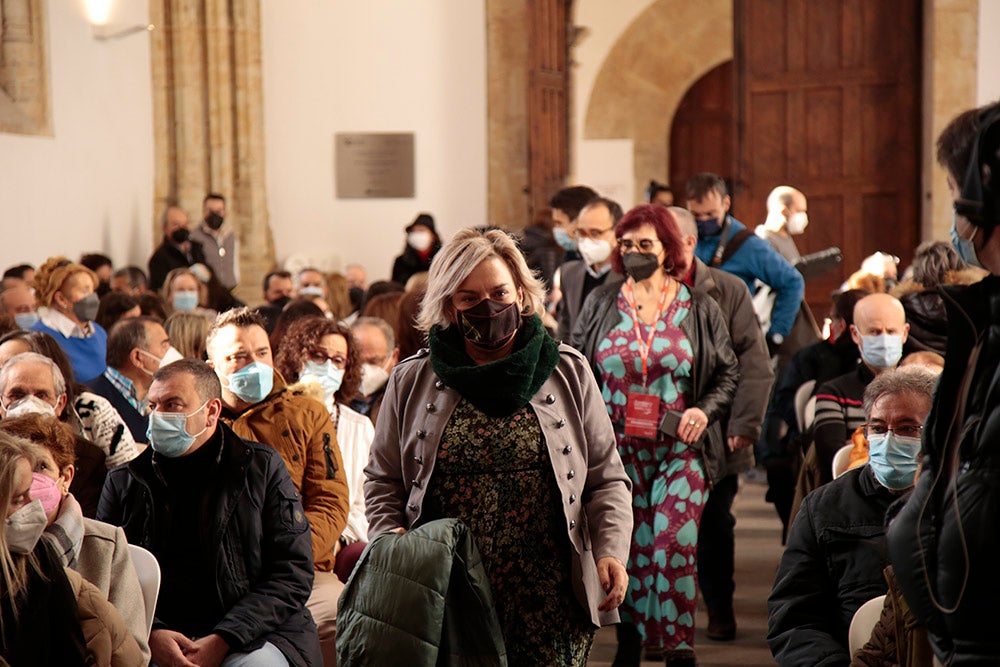 El candidato del PSOE a la Presidencia de la Junta ha visitado Salamanca junto a José Luis Rodríguez Zapatero y ha indicado que aprobará un fondo de 163 millones para ayudar a autónomos y empresas, y creará un instituto financiero público