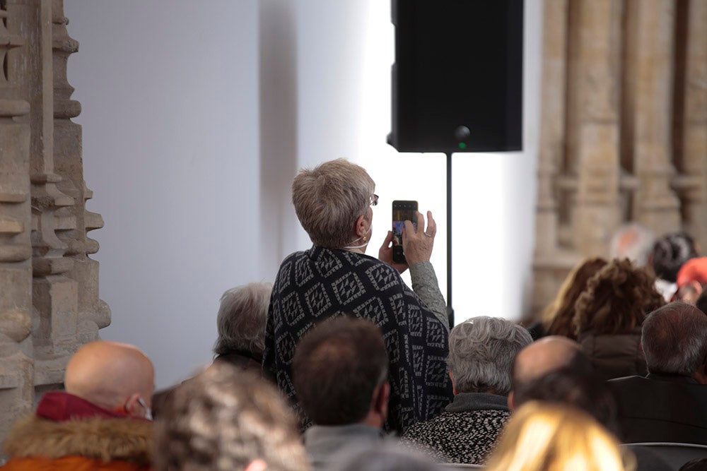 El candidato del PSOE a la Presidencia de la Junta ha visitado Salamanca junto a José Luis Rodríguez Zapatero y ha indicado que aprobará un fondo de 163 millones para ayudar a autónomos y empresas, y creará un instituto financiero público