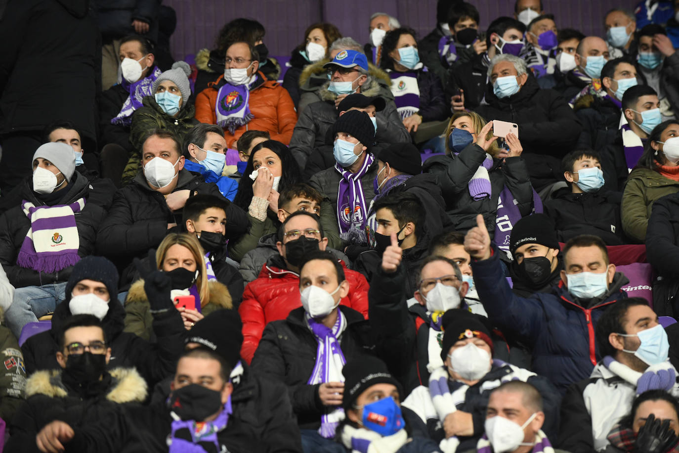 Fotos: Búscate en la grada del Real Valladolid-Sporting (1/4)