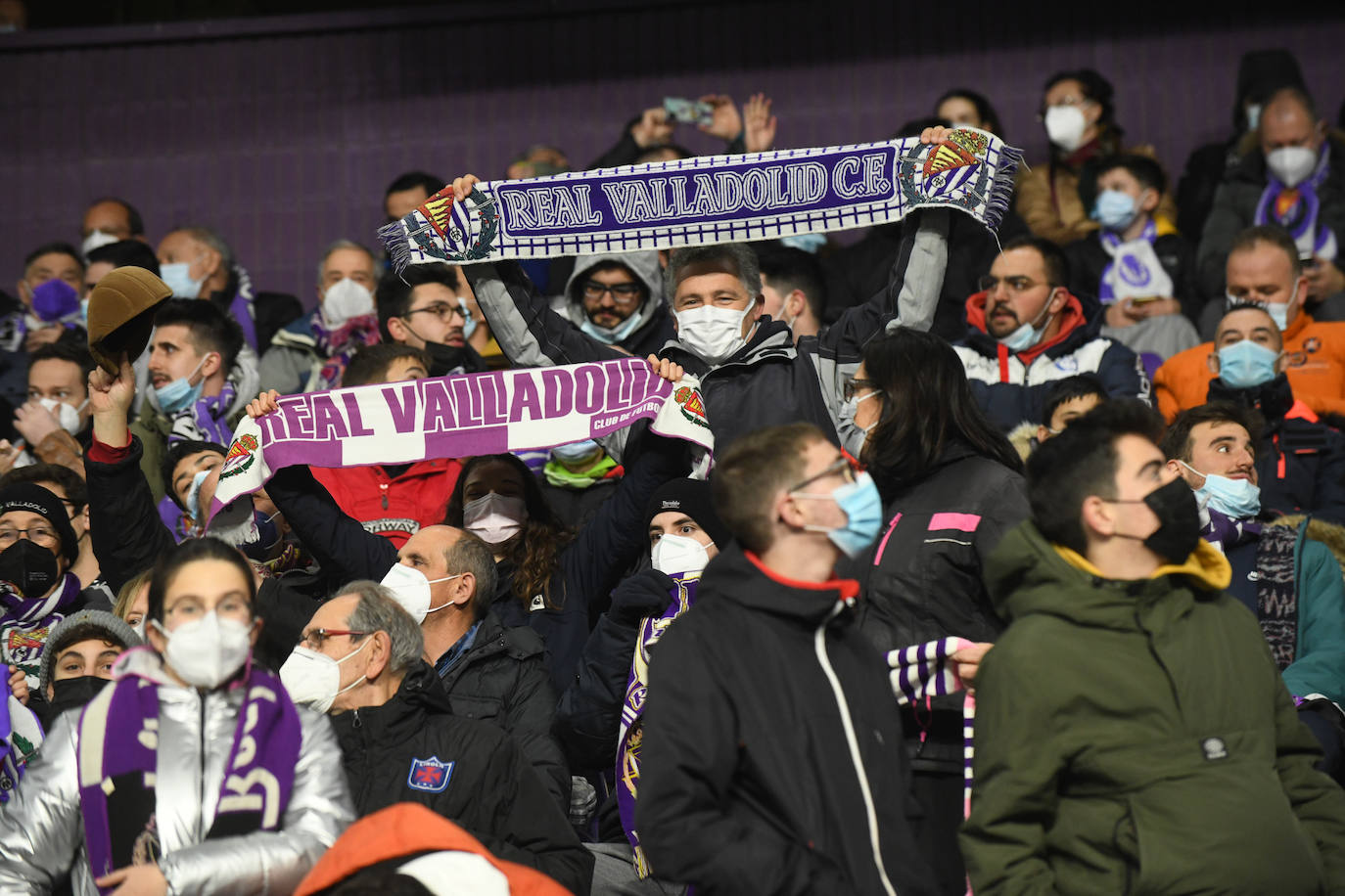 Fotos: Búscate en la grada del Real Valladolid-Sporting (1/4)