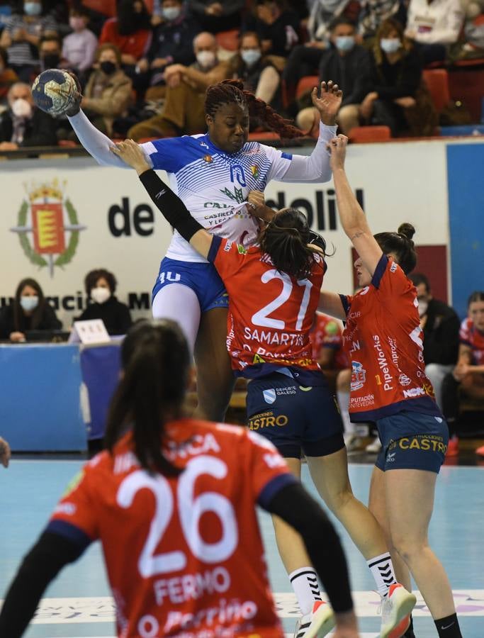 Fotos: El Caja Rural Aula estará en la fase final de la Copa de la Reina tras vencer al Porriño 30-22