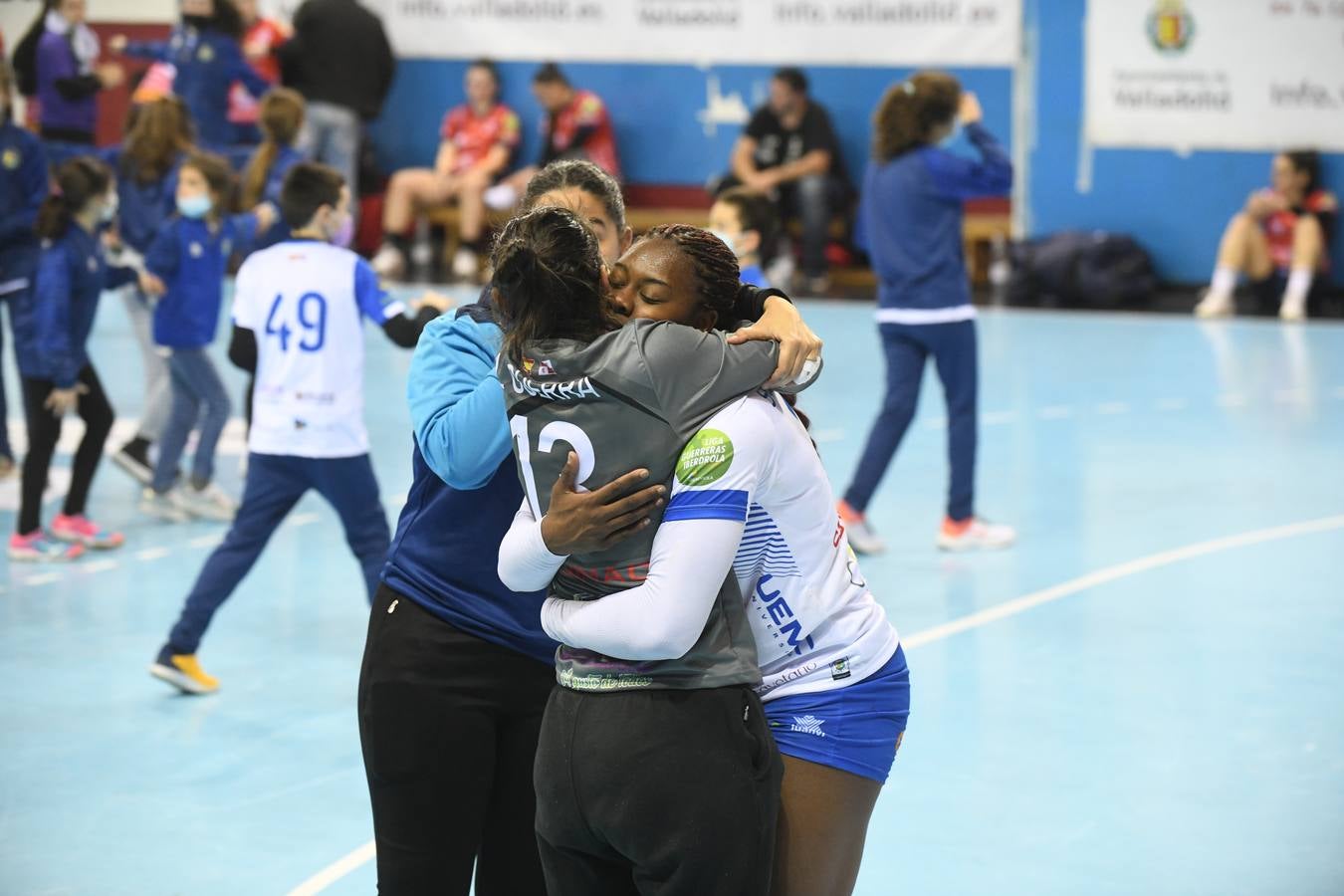 Fotos: El Caja Rural Aula estará en la fase final de la Copa de la Reina tras vencer al Porriño 30-22